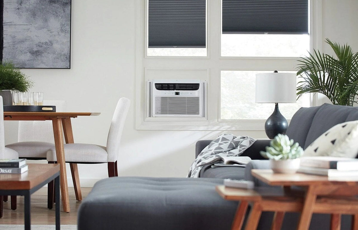 10,000 BTU Window-Mounted Air Conditioner B9634