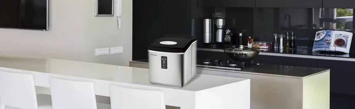 Heavy Duty Stainless Steel Ice Maker C15170
