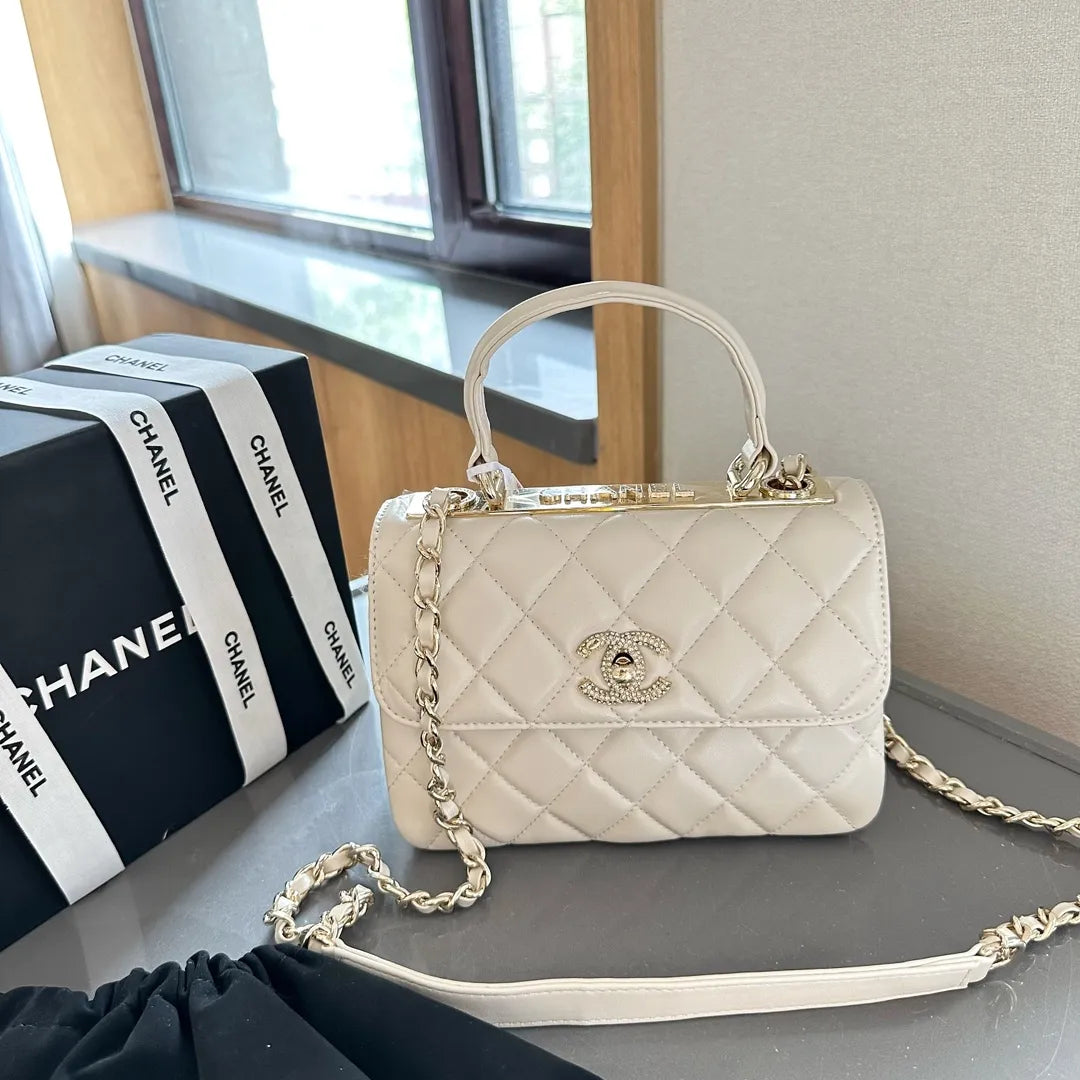 Flap Bag with Top Handle P209