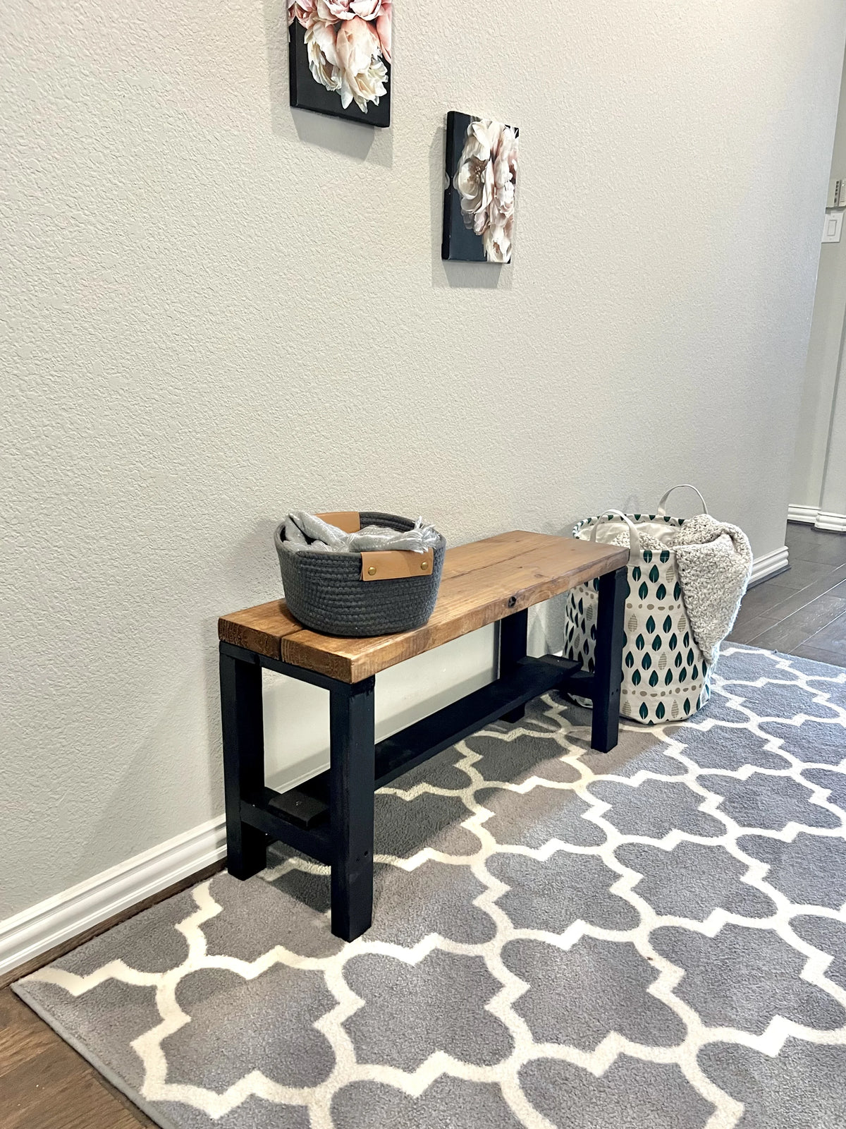 Two Tone Solid Pine Wood Entryway Accent Bench X857923