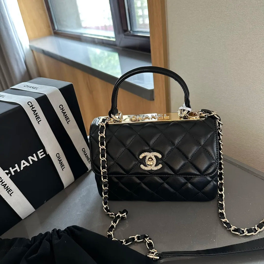 Flap Bag with Top Handle P209