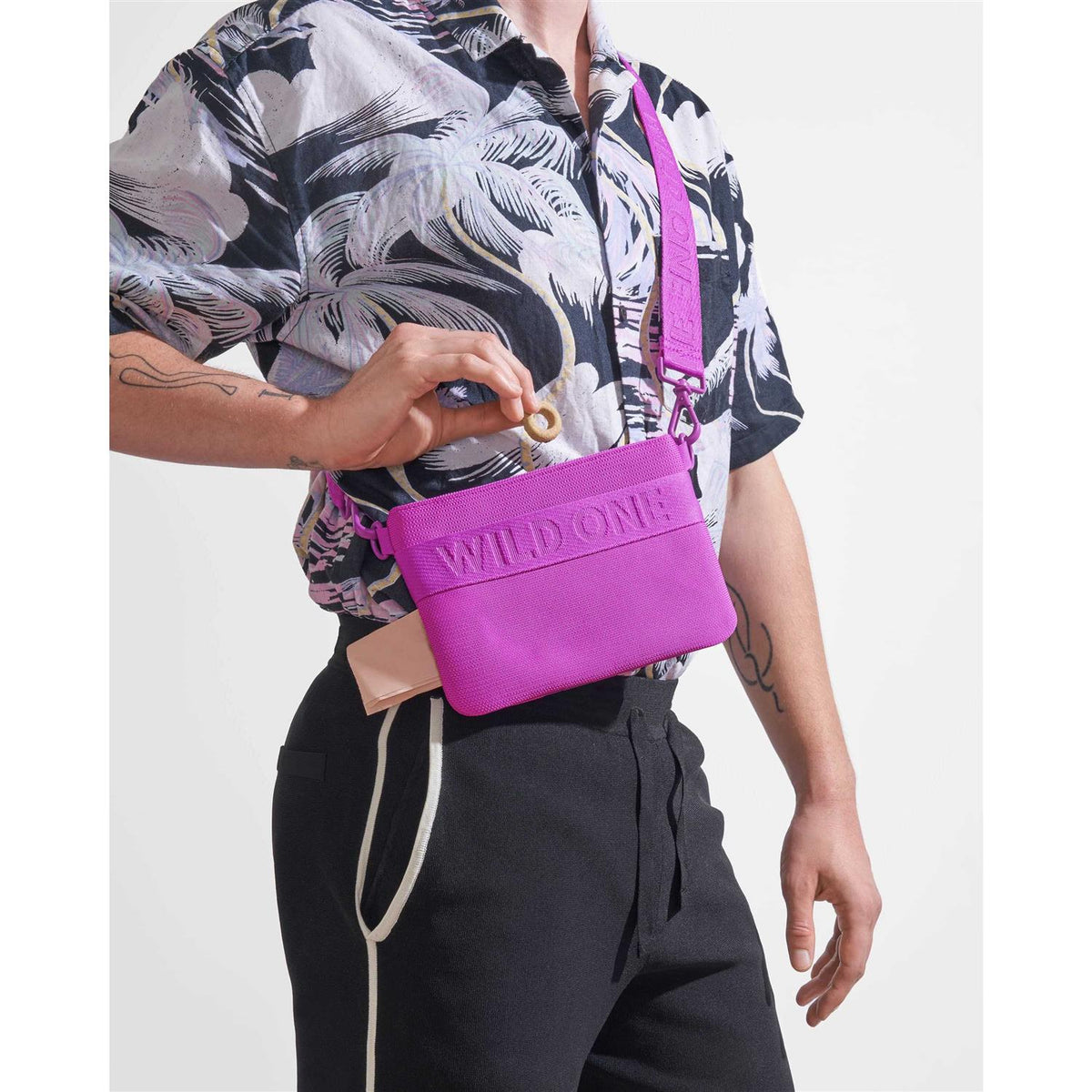 Treat Pouch B915