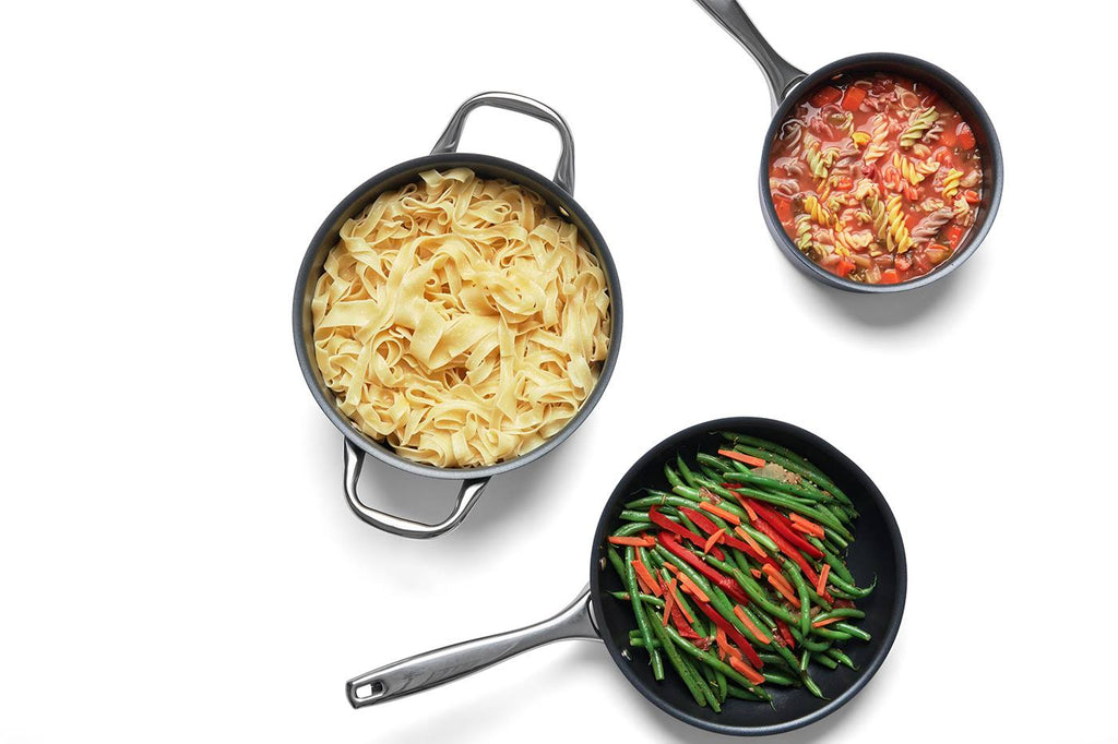 Nonstick 6 qt. Hard-Anodized Covered Stock Pot Z23715